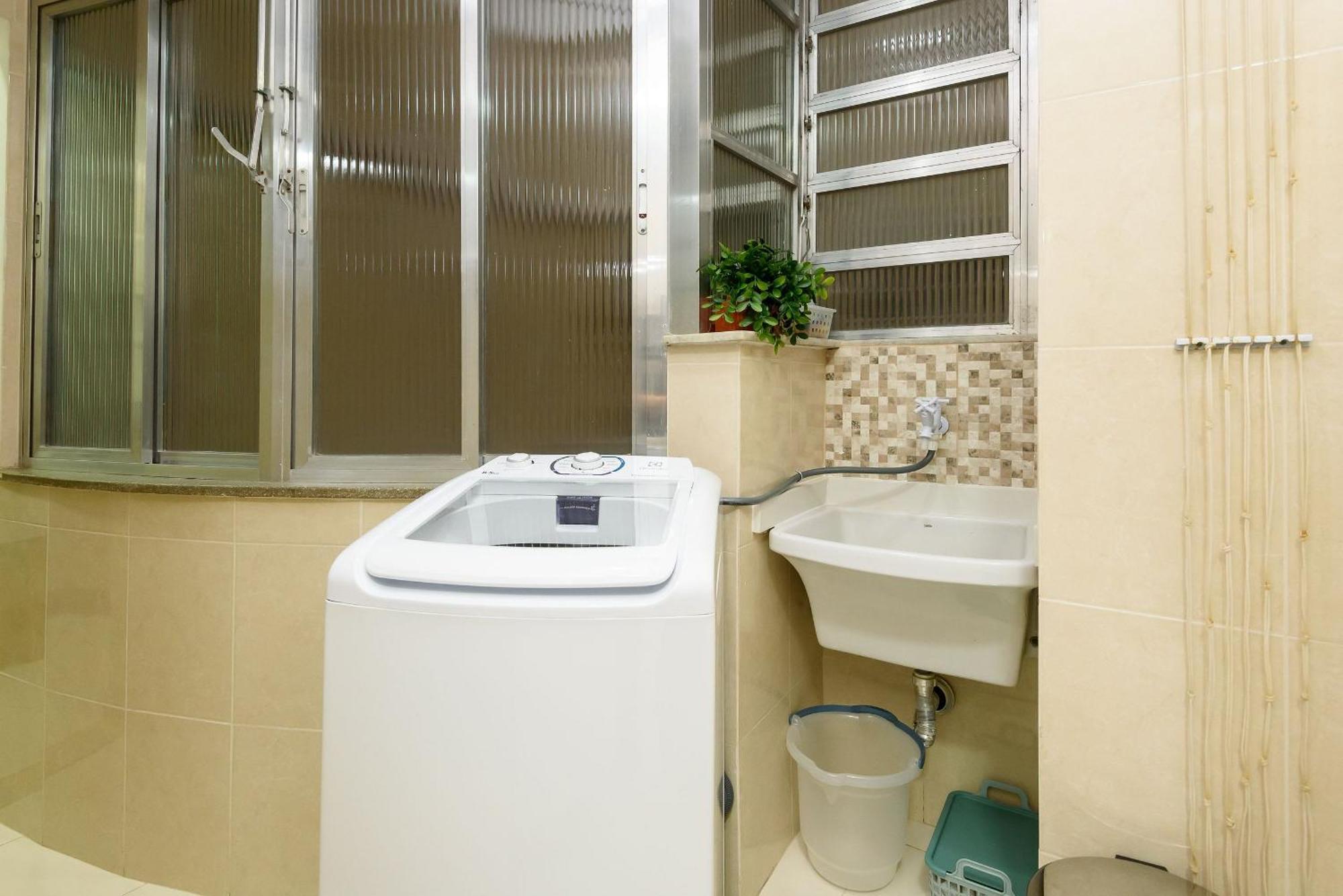 Apartemen 2qtos A 100m Da De Copacabana | Df 97/702
