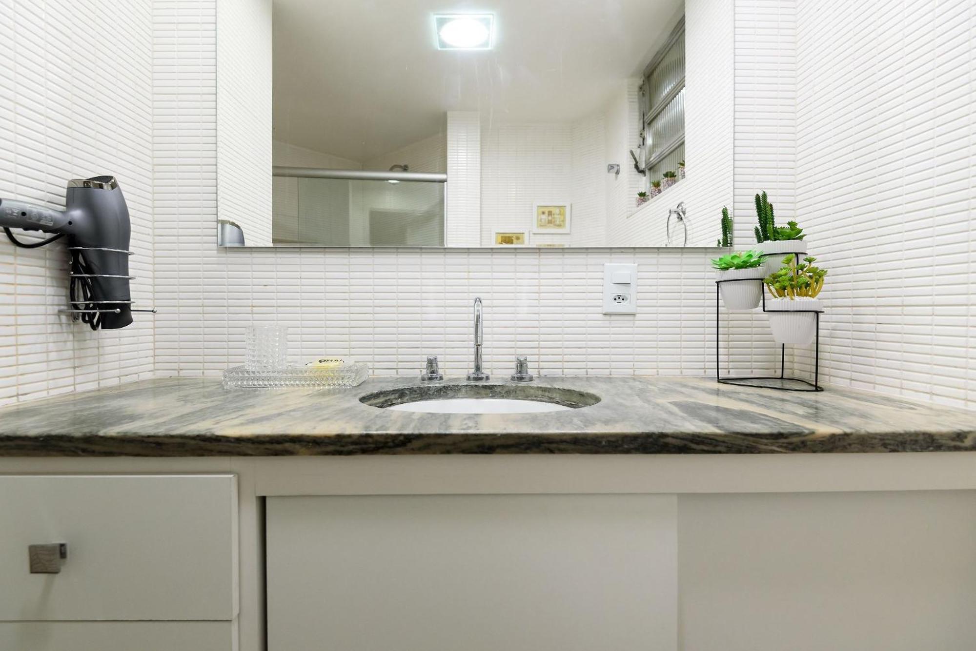 2qtos A 100m Da De Copacabana | Df 97/702 Apartemen *